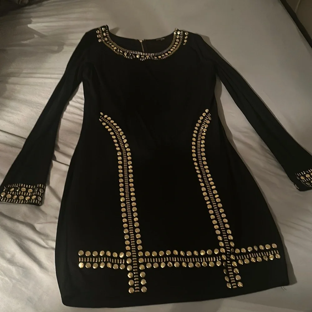 Dress - Picture 1 of 1